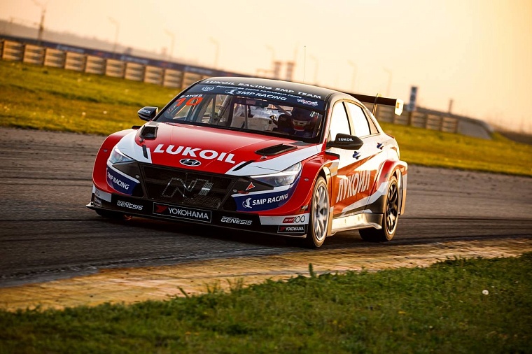 Календарь ЛУКОЙЛ Рейсинг на 2025 год