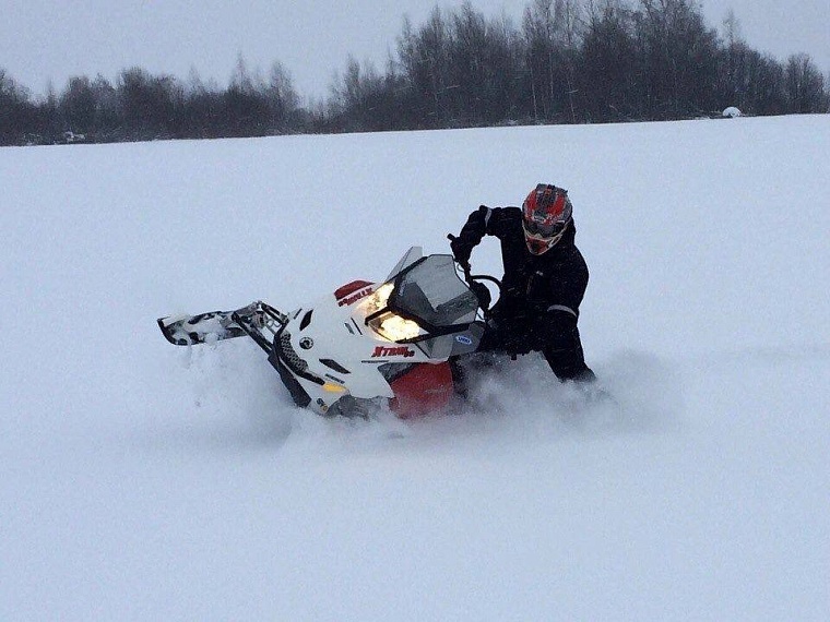 Чем занимаются гонщики в межсезонье?