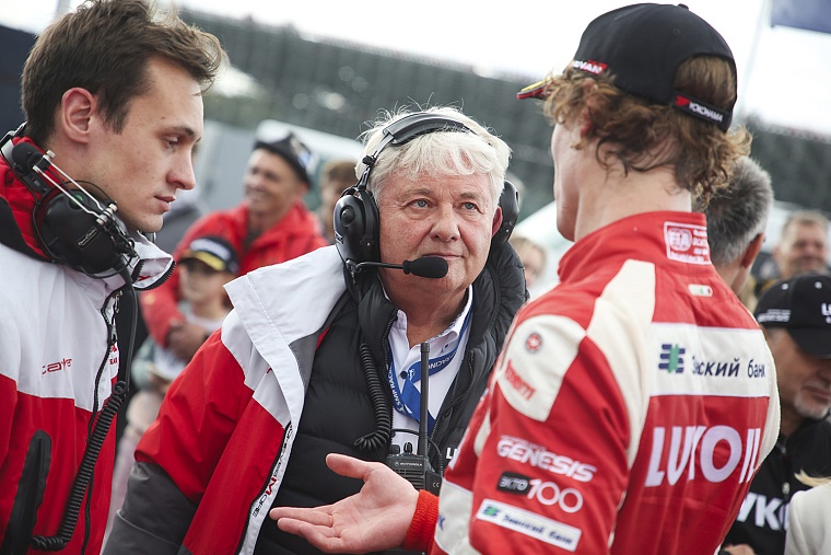 Сегодня празднует день рождения руководитель ЛУКОЙЛ Рейсинг Евгений Владимирович Малиновский.