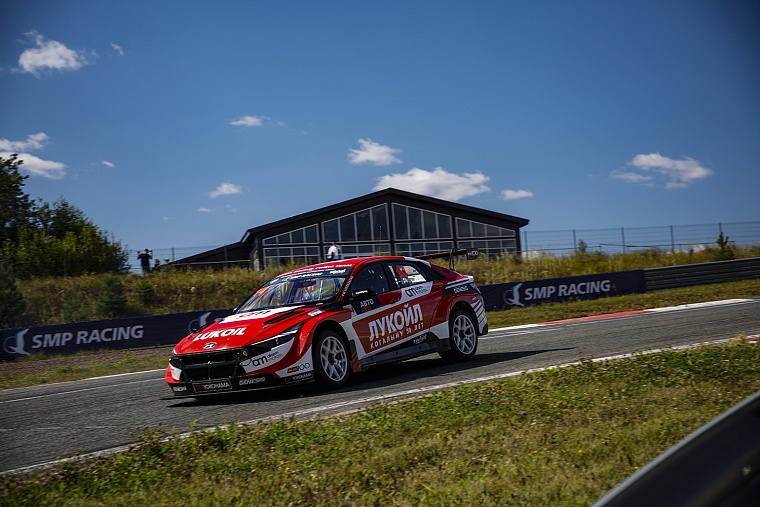 В Казани сегодня проходил день тестов.