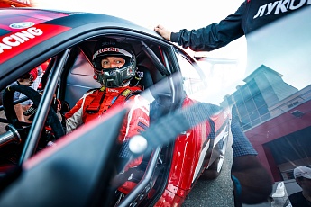 Андрею Астапову—36!